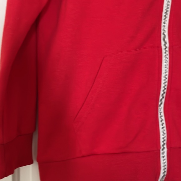 Basic Zip-Up Hoodie - Picture 2 of 4